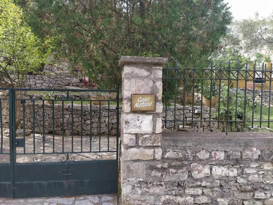 Casa Natasa Apartman Oziász Kültér fotó